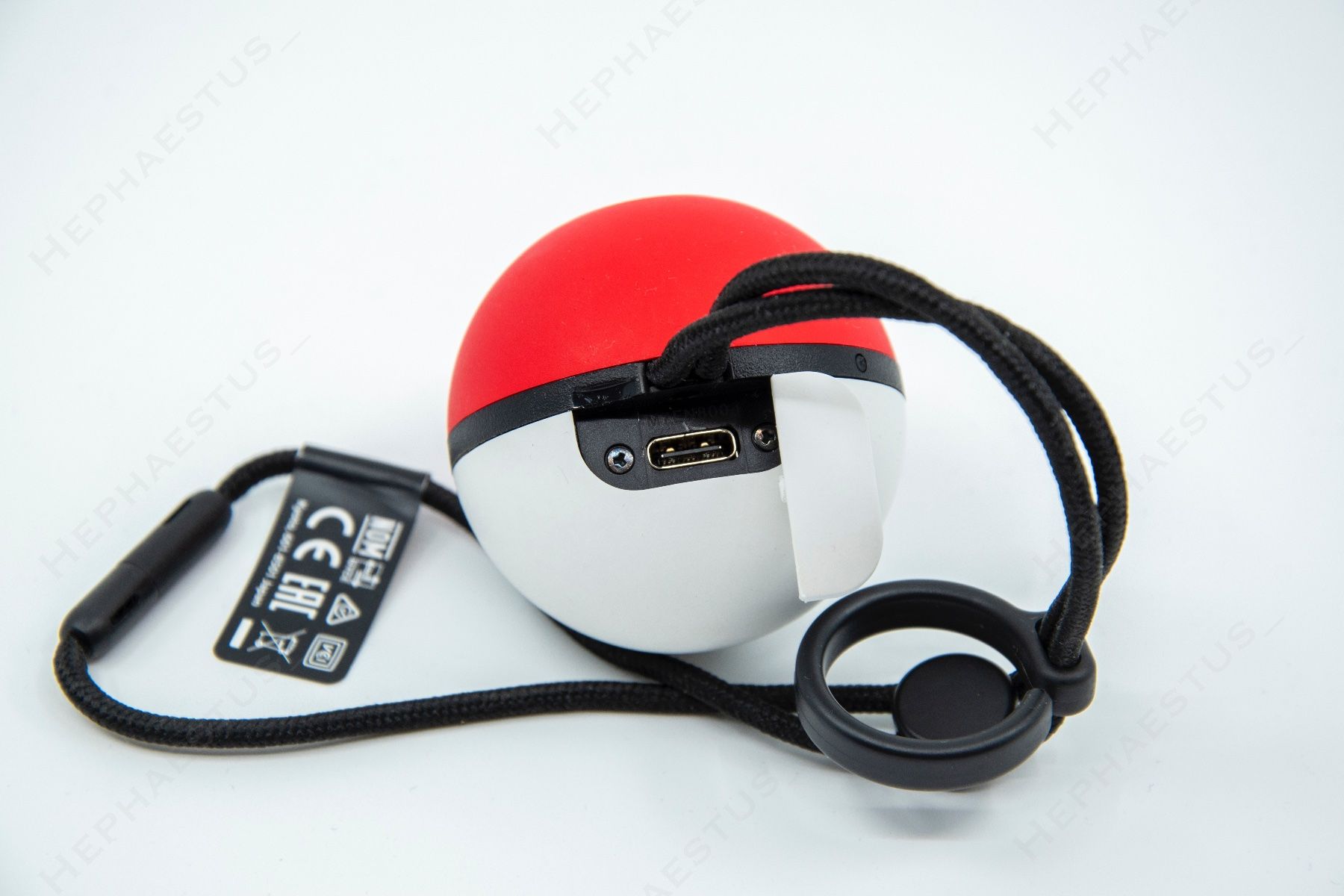 Nintendo Controller: Nintendo Pokéball Plus - Controller für Switch & Pokémon GO – Usato da Effretikon venduto da Hephaestus_ 5