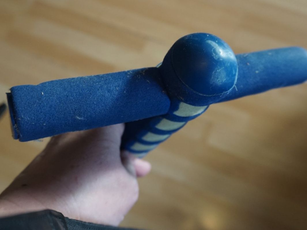 Giocattoli: Pogo Stick für Kinder – Usato da Zürich venduto da einalemjena 6
