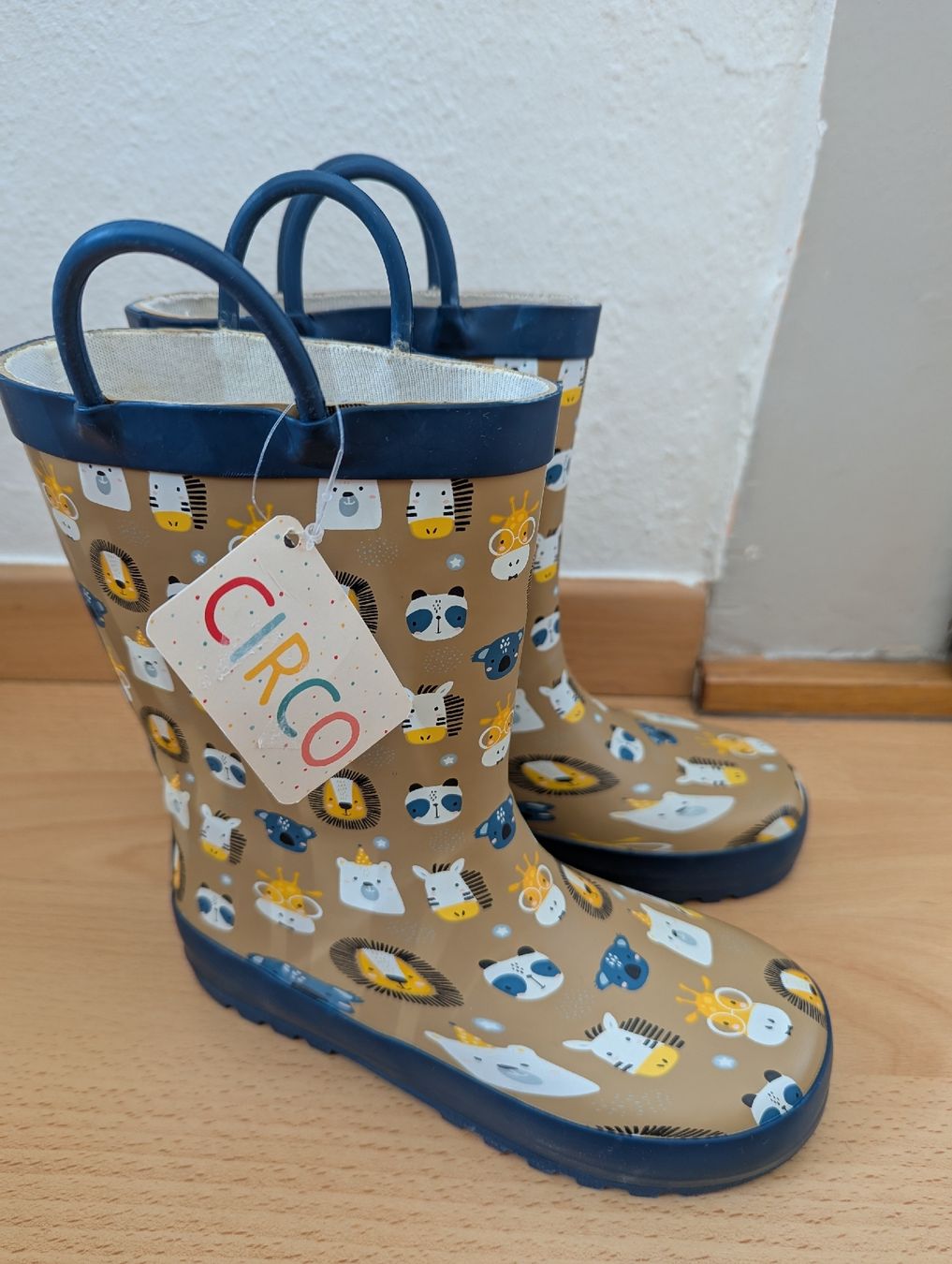 Scarpe per ragazzi: bottes de pluie circo 30 – Nuovo e nell'imballaggio originale da Montreux venduto da dem_gyt9