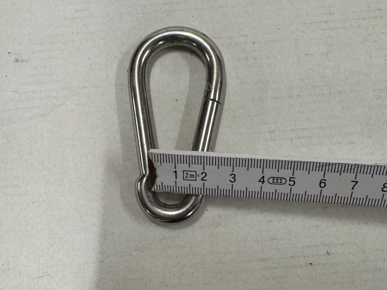 Attrezzatura da arrampicata: 4x Karabiner (A352) – Usato da Däniken SO venduto da Profog1 4