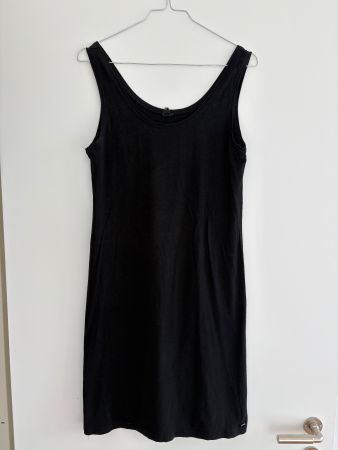 Robe noire sans manches taille L Miss Baron