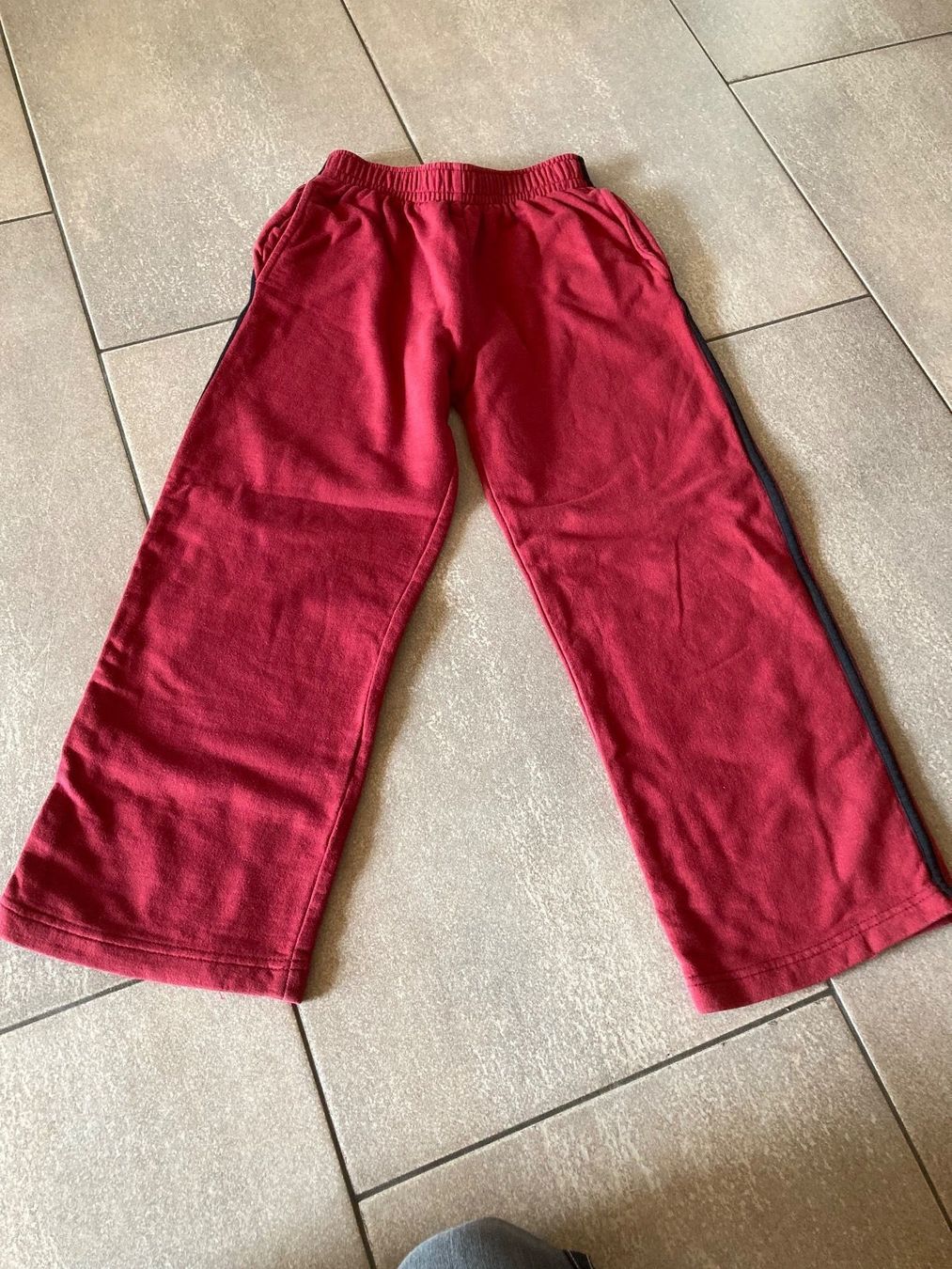 Pantaloni: Trainerhose Gr, 134/140 – Usato da Mosnang venduto da Kusli09