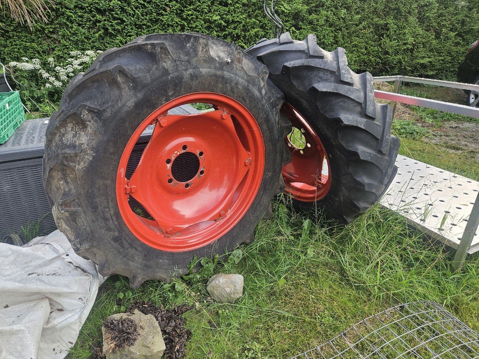 Hürlimann Tracteurs: Traktor Räder ab 1.- – D'occasion à Heiden par Rosenberg-Garage9410