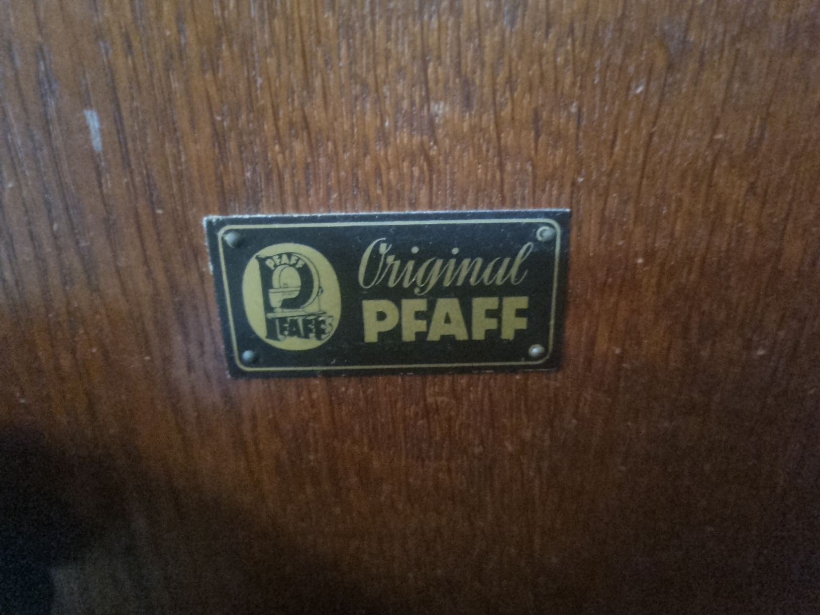 Pfaff Macchine da cucire: PFAFF 230 Nähmaschine – Usato da Döttingen venduto da Mrjoe 3