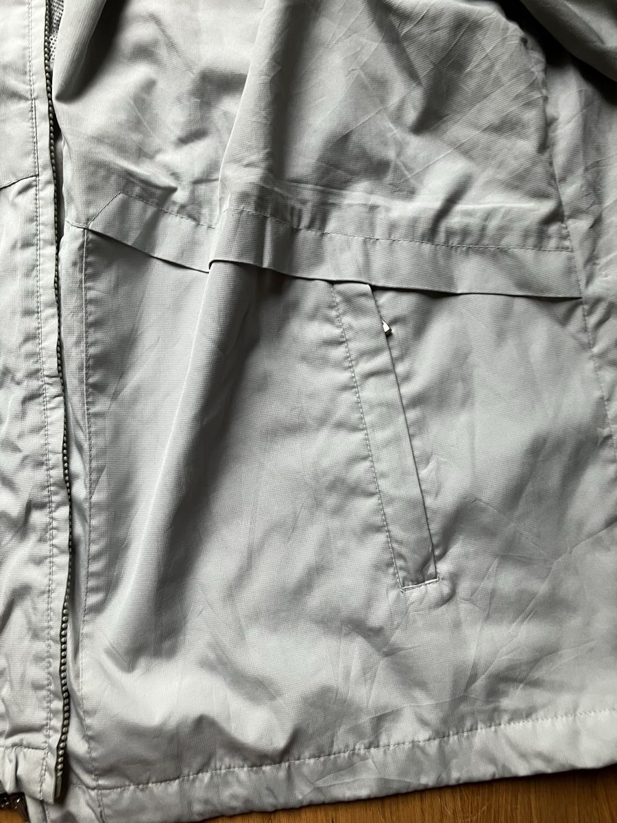 Giacche: Windjacke/-mantel hellgrau Gr. XS/S – Usato da Ostermundigen venduto da janaj 5