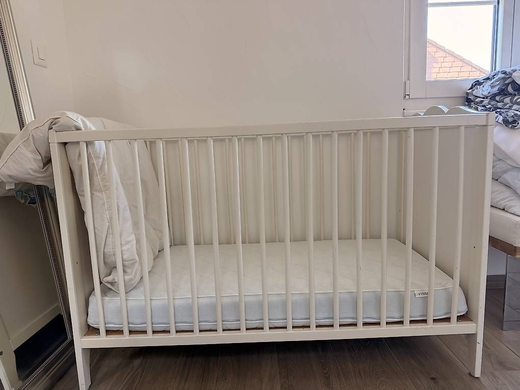 Betten: Baby Bett  – Gebraucht aus Scherz von san_6x85