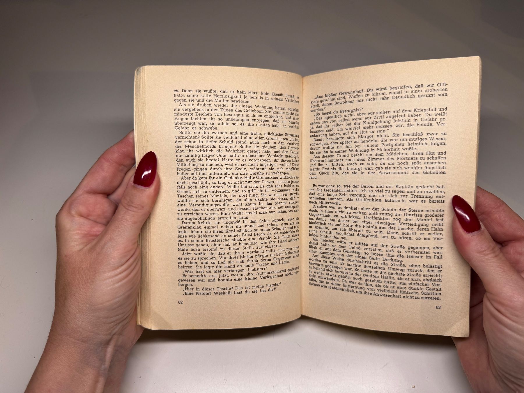 Libri: ROMAN: Karl May, Der Weg nach Waterloo – Usato da Grosswangen venduto da Kleine.Knoepfe 4