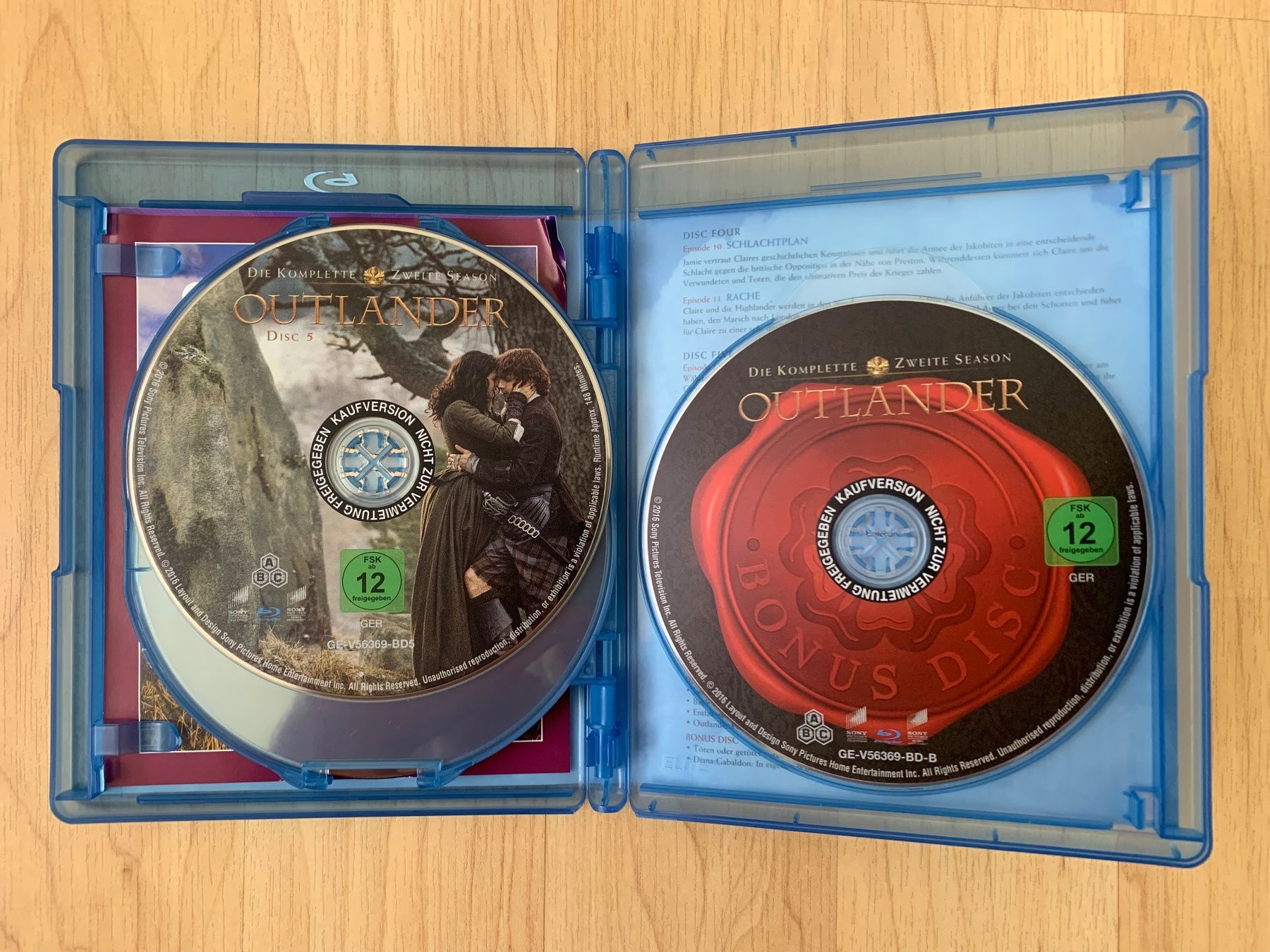 Alle DVDs: Outlander - Staffel 2 (Blu Ray) – Gebraucht aus Sissach von BeetleMouse 3
