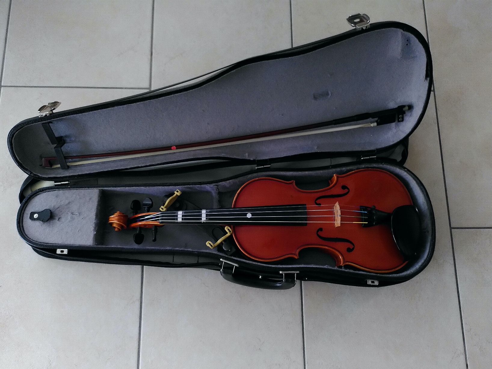 Musikinstrumente: 3/4 Violingarnitur – Gebraucht aus Brugg AG von olamim