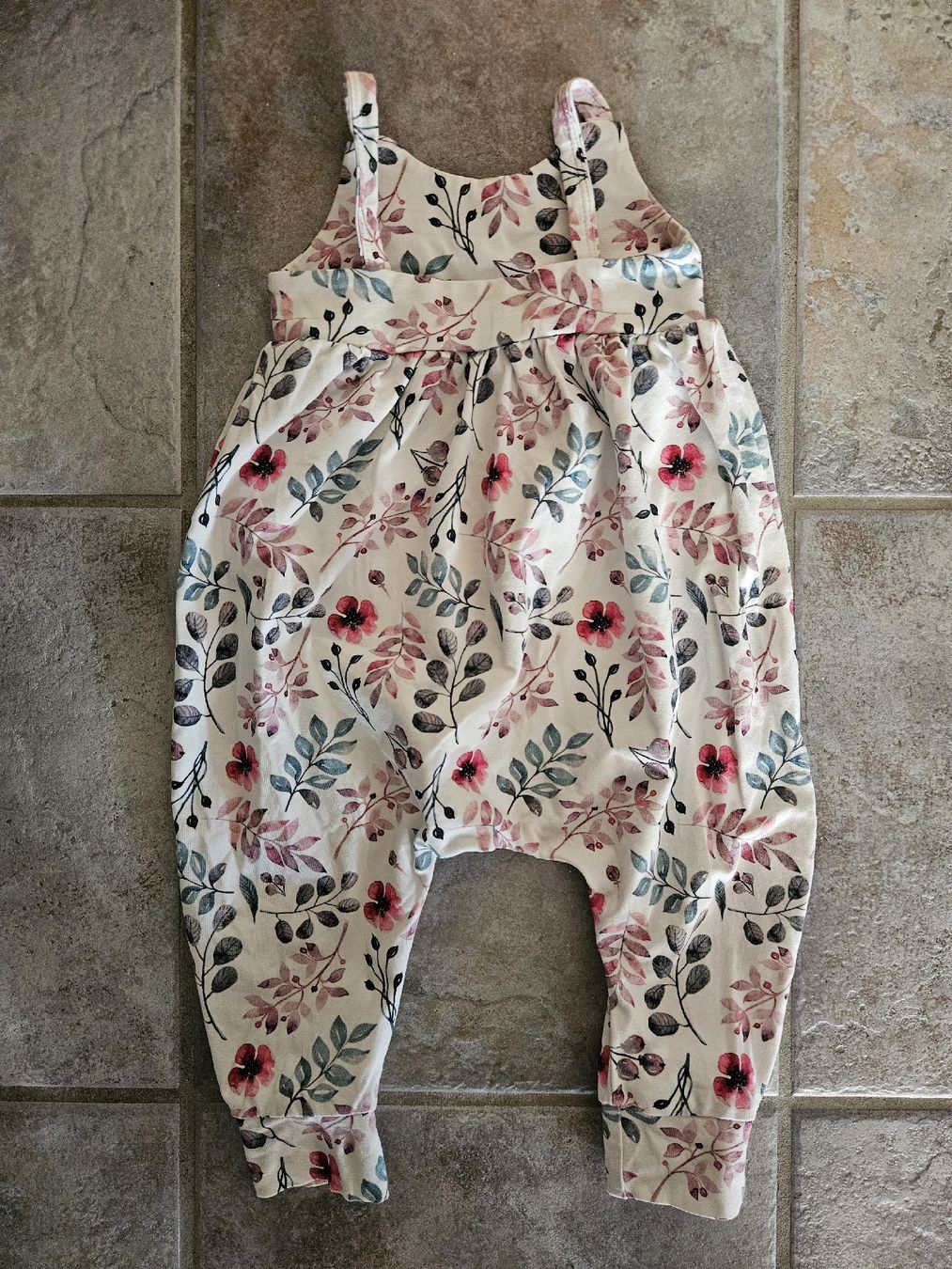 Jumpsuits: Jumpsuit, Overall Gr. 74 – D'occasion à Worb par jun_fj8w 2