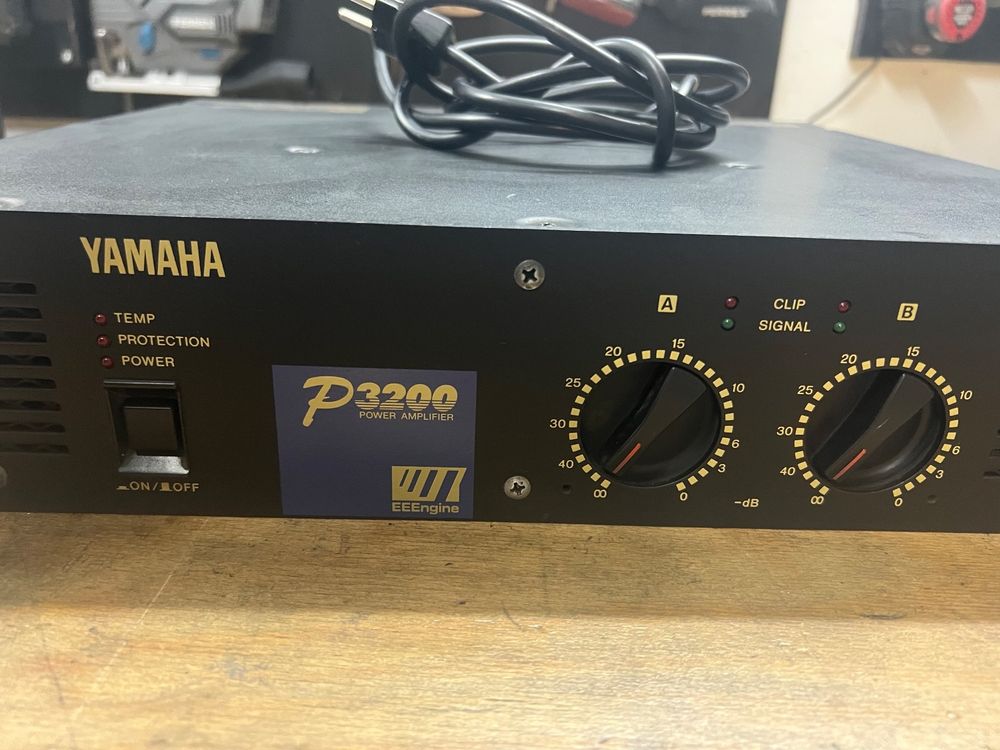 Pa endstufe, studio yamaha p3200 2x520w Kaufen auf Ricardo