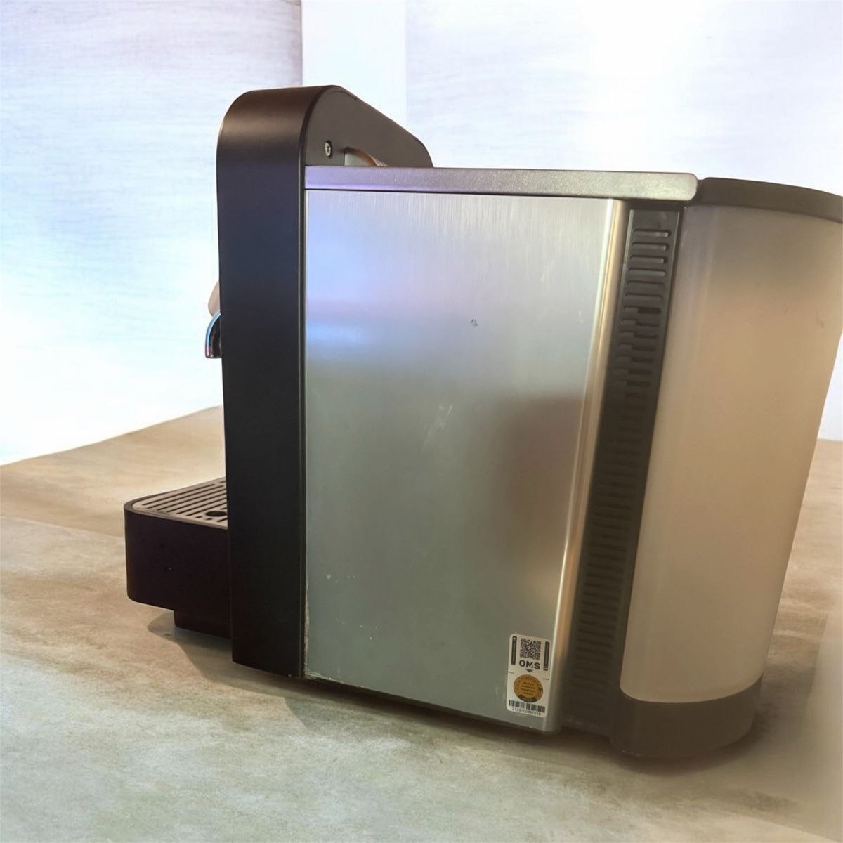 Nespresso Kaffeemaschinen & Espressomaschinen: Nespresso gemini cs100 pro – Gebraucht aus Zuzwil SG von Malou80 3