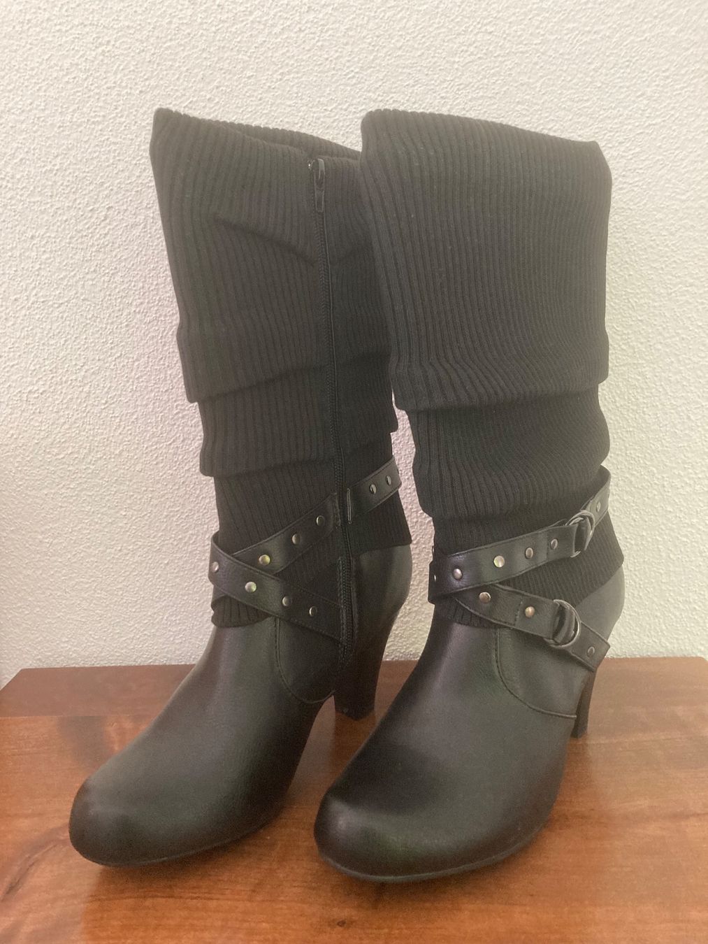 Damenschuhe: Schwarze Damen-Stiefel mit Absatz Gr. 40 – Neu und originalverpackt aus Uznach von Apuutze 5