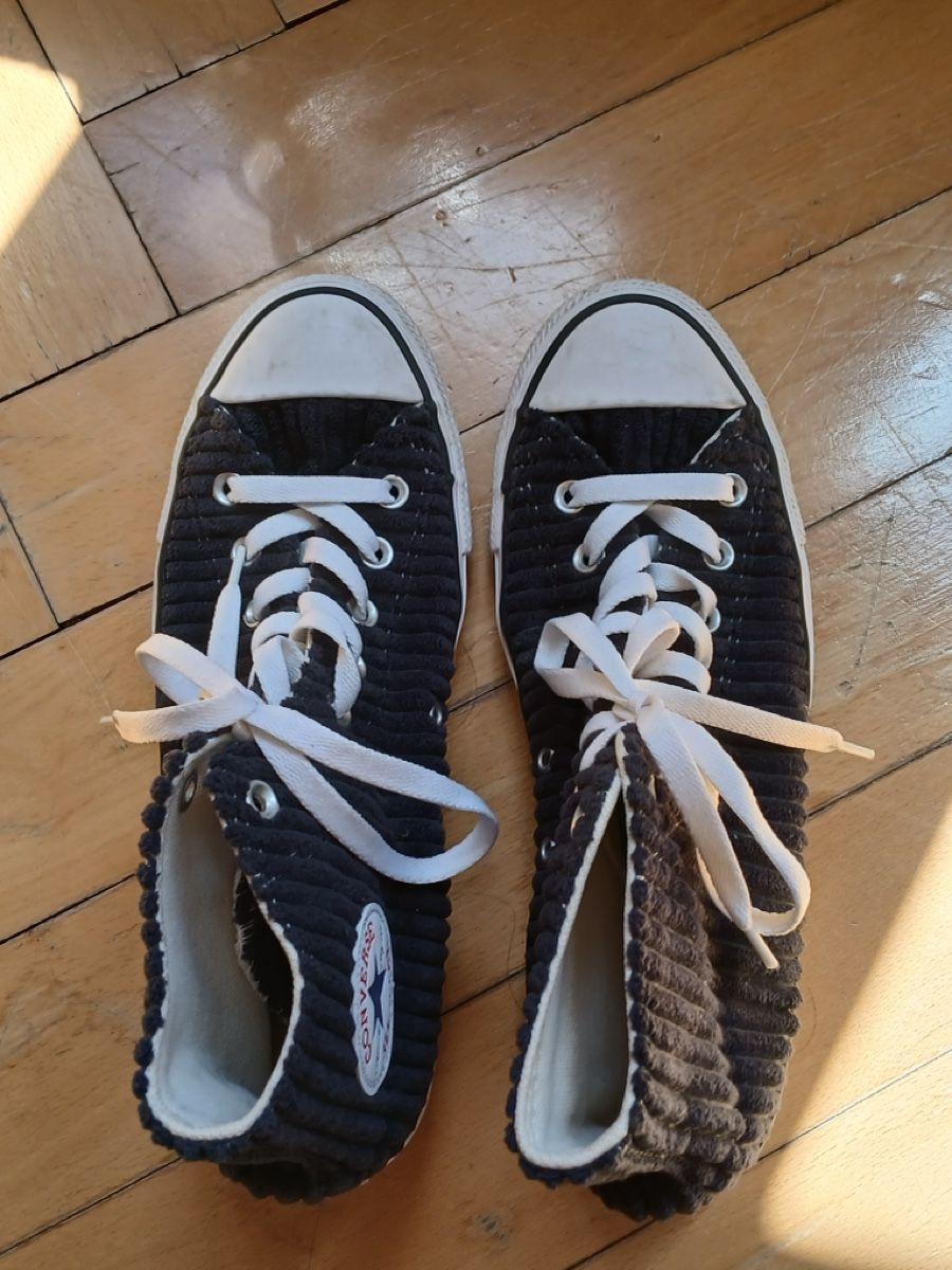 Converse Scarpe da uomo: Converse velours côtelé – Nuovo (secondo la descrizione) da La Chaux-de-Fonds venduto da offnoise 1