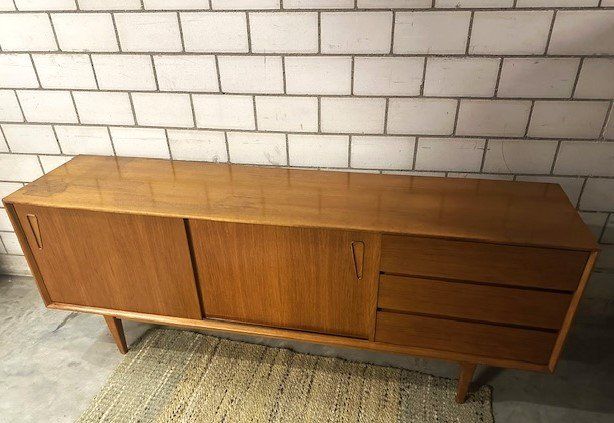 Credenze: +  toLLes  SiDeboArd  + – Usato da Winkel venduto da zeho 9