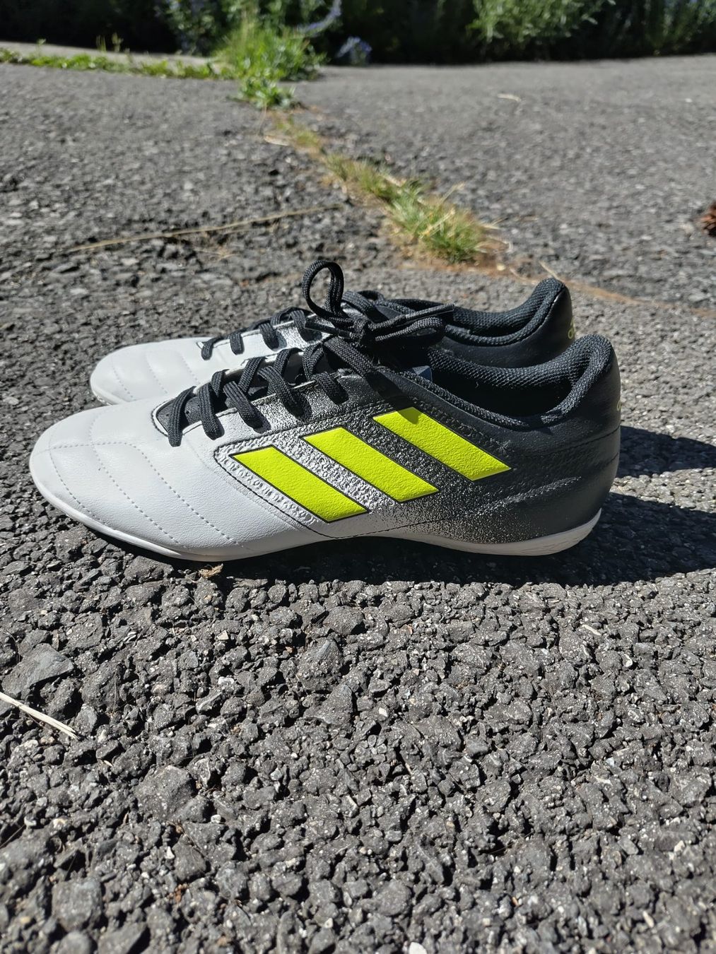 Adidas Scarpe da uomo: Adidas ACE 17.4 IN – Nuovo (secondo la descrizione) da Hinterkappelen venduto da ale_jw55 1