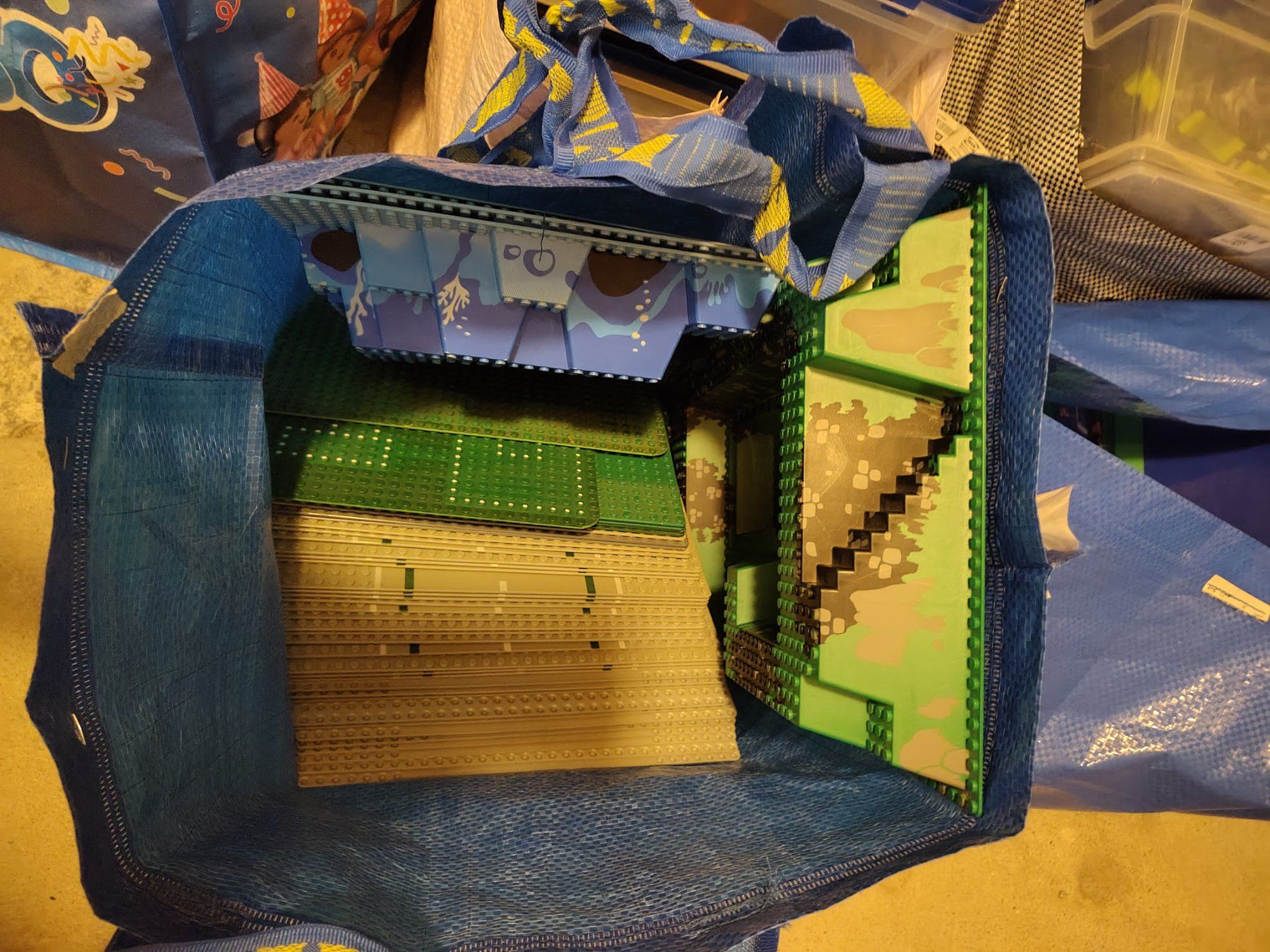 Lego Giocattoli: LEGO Sets und sortierte Einzelteile - grosses Konvolut – Usato da Basel venduto da aophkes 2