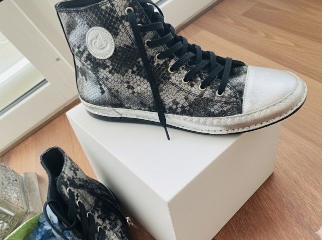 Herrenschuhe: ANDREA CONTI LEDERSNEAKER NEU 41 – Neu und originalverpackt aus baden von Let-it-flow1969