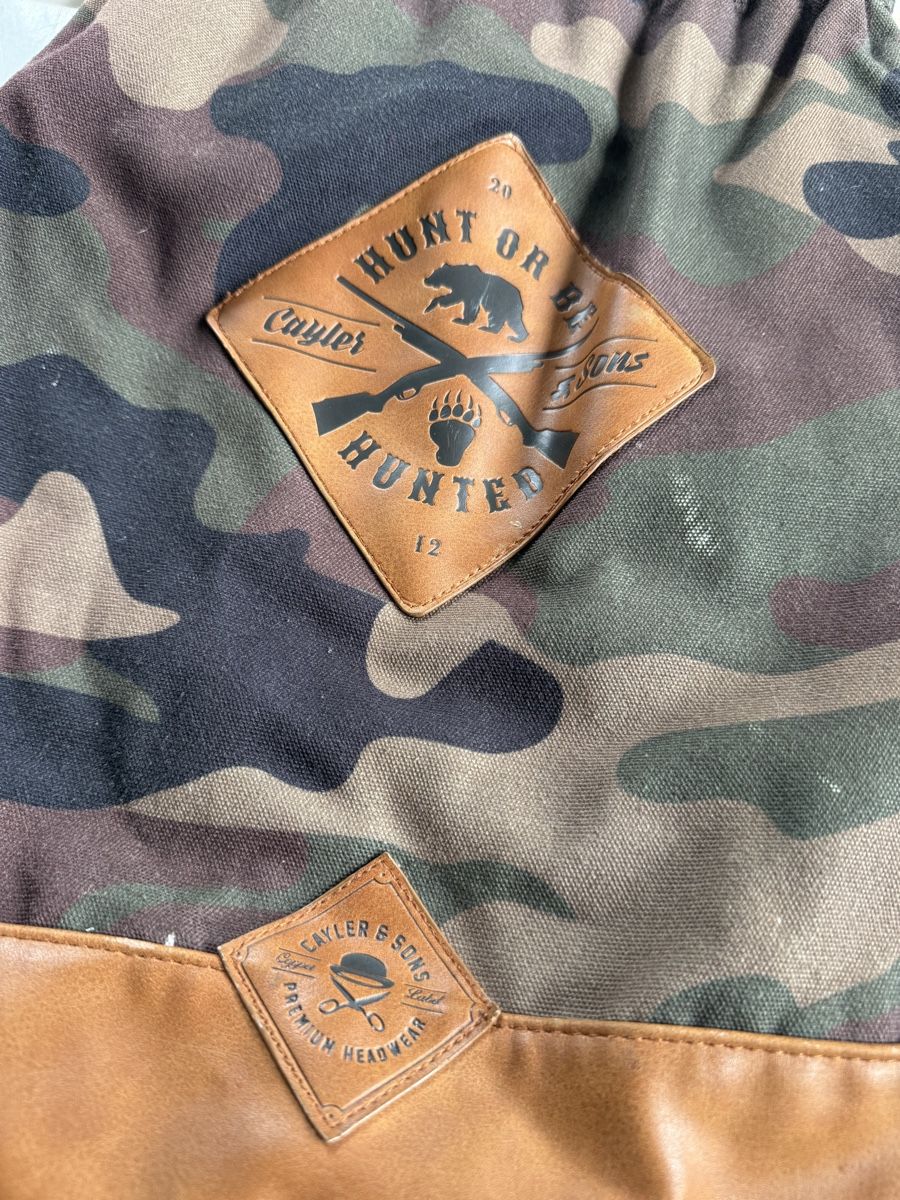 Rucksäcke: Cayler and Sons Beutel - Camouflage – Gebraucht aus Herisau von rico.sn25 2