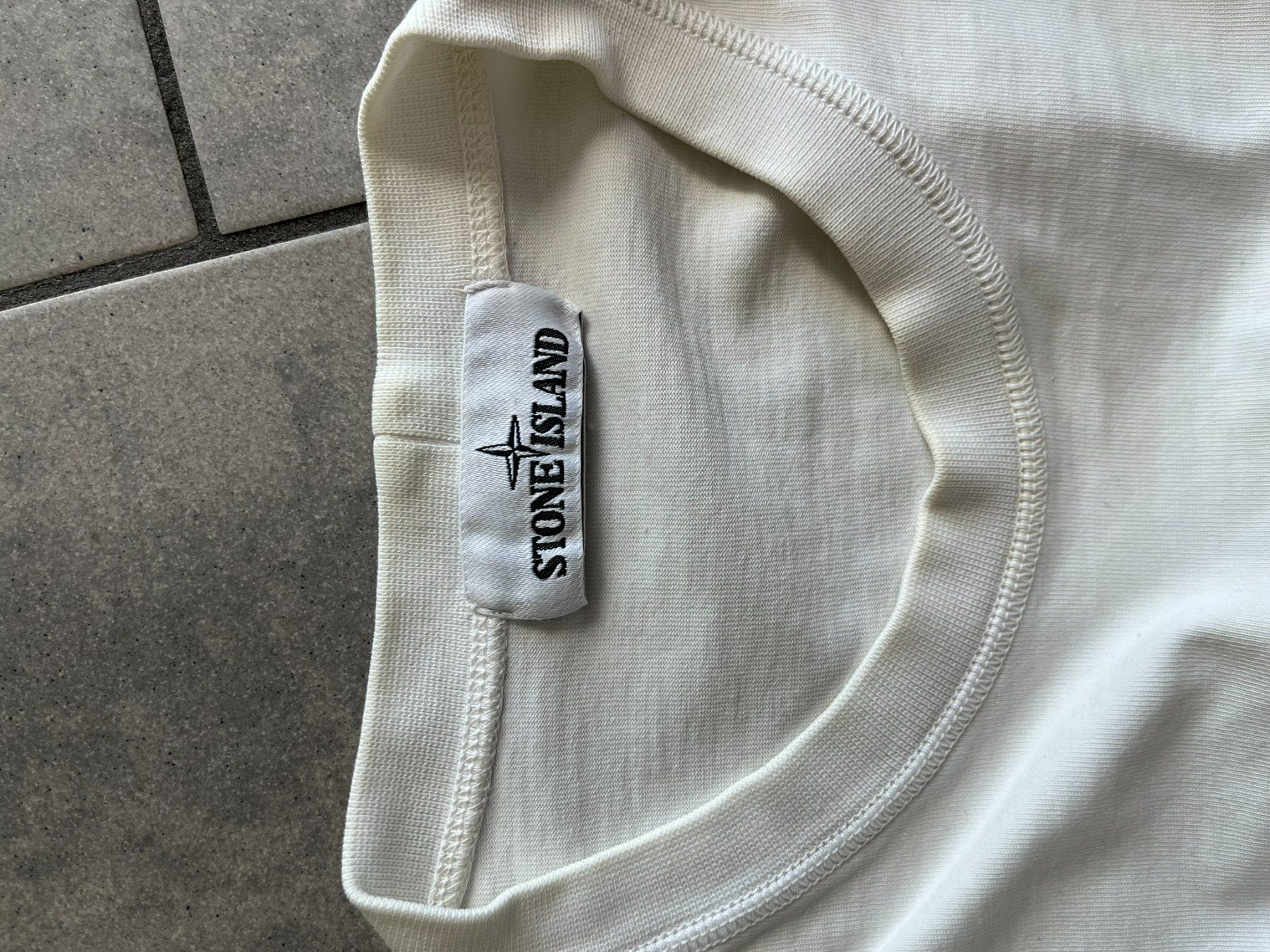 Maglioni & Felpe: STONE ISLAND Pullover Weiss – Usato da Otelfingen venduto da Denis_ZH 5