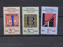 DDR 1989 Buchkunstaustellung  **