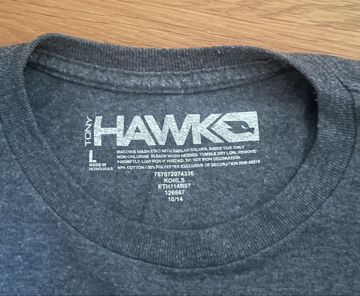 T-shirts: Tony Hawk T-Shirt – D'occasion à Himmelried par Lucas1212 1