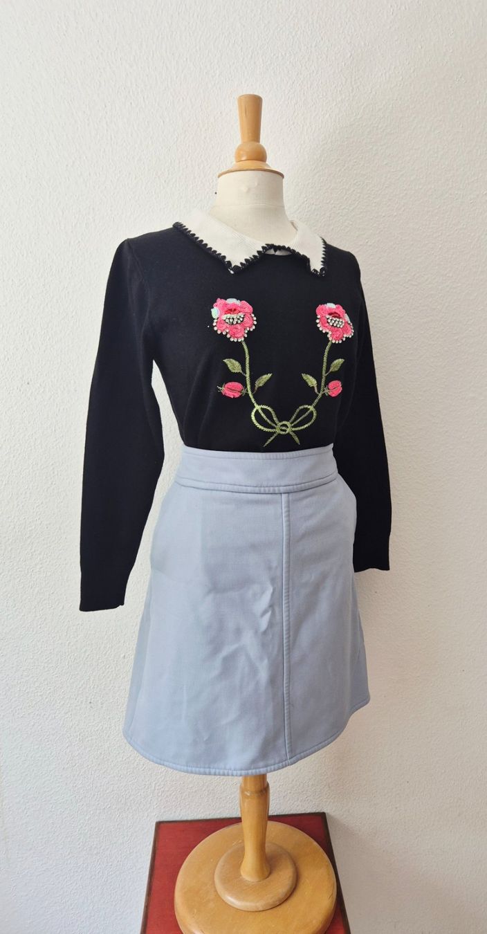 Pullover & Sweatshirts: PULLOVER PULLI S 36 STRASSSTEINE STICKEREI PAILETTEN TOP – Gebraucht aus Elsau von the-colorful-side 3