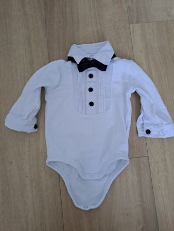 Baby Body BORNINO Smoking Grösse 50/56 neuwertig