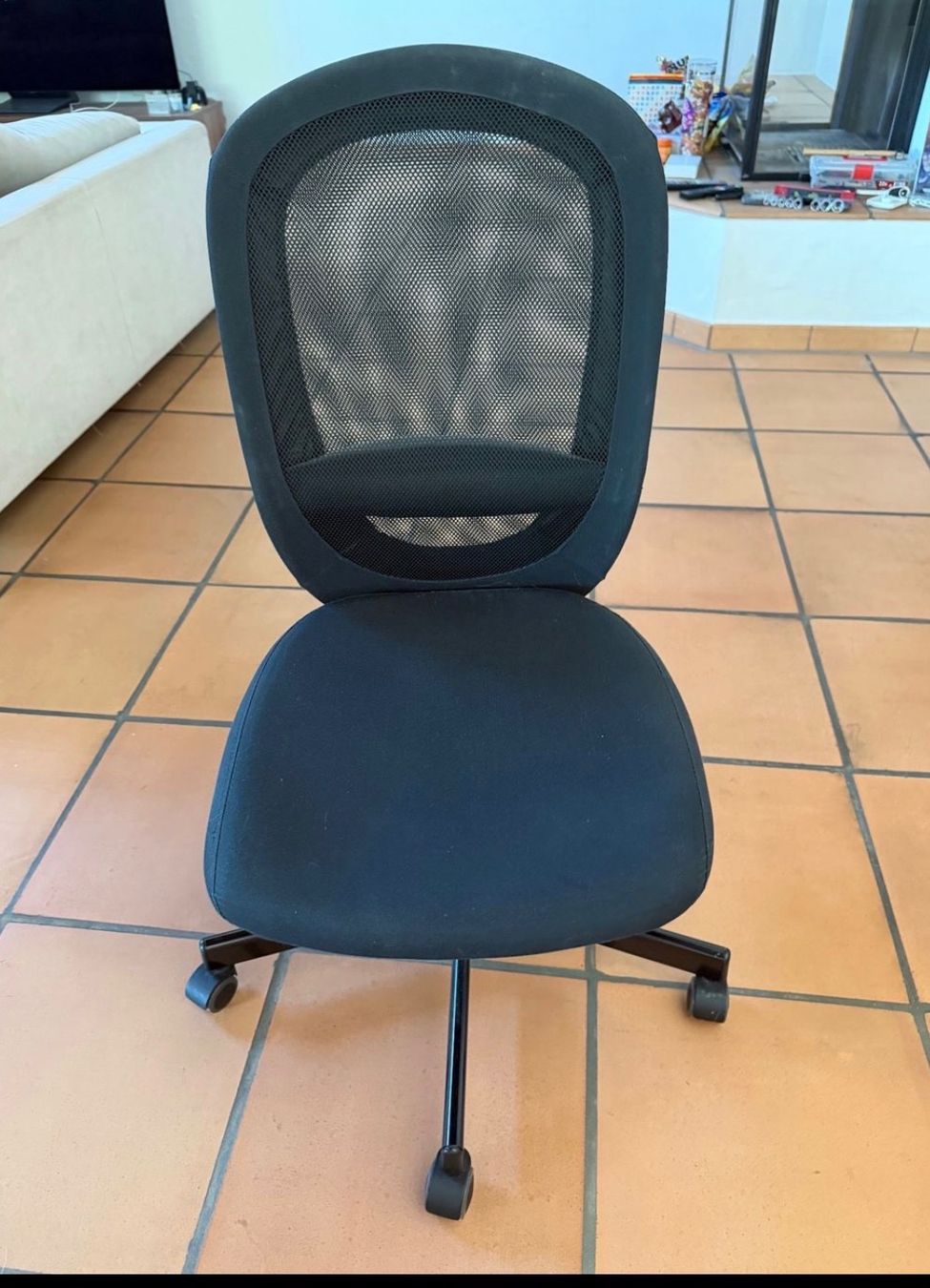 Ikea Stühle: Black office chair from Ikea – Gebraucht aus Luzern von mon_6rzf