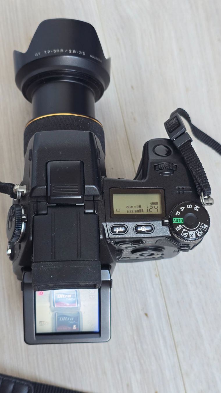 Konica Fotocamera: Digitalkamera Konica Monolta Dimage A2 m. Superzoom 28-200mm – Usato da Buchs ZH venduto da Reto_981 6