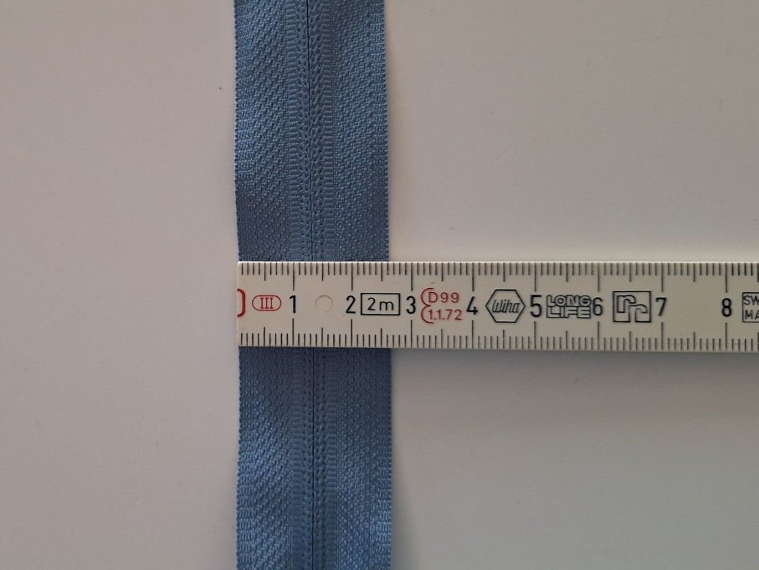 Tessuti: Reisverschluss 50cm blau – Usato da Wetzikon ZH venduto da NaWetzi 2