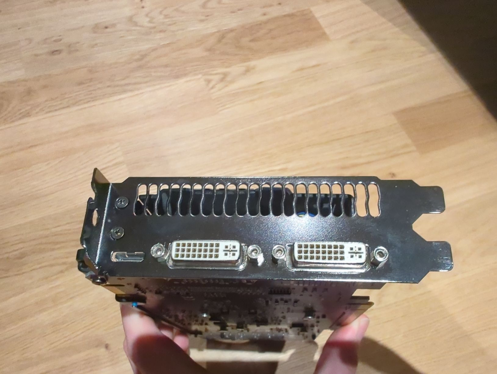 Asus Cartes graphiques: ASUS GTX 560 Ti DirectCU II – D'occasion à Luzern par zinep 2
