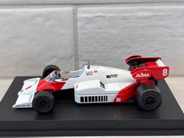 Modèle réduit F1 McLaren Turbo BOSS Lauda 1984 très bon état