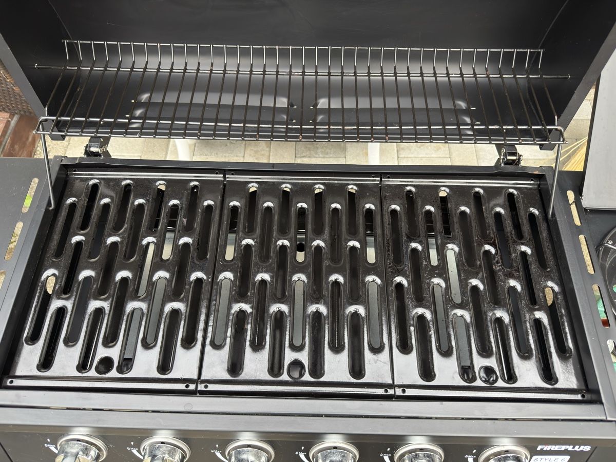 Griglie: Gasgrill Fireplus Style 6 mit Kochfeld – Nuovo (secondo la descrizione) da Schwaderloch venduto da selinchen 7