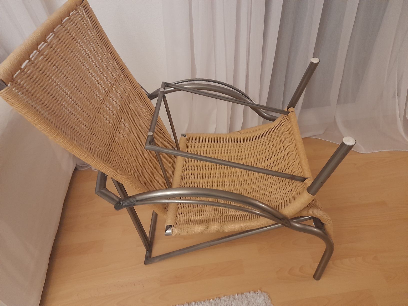 Poltrone: Handgemachter Sessel mit Hocker – Usato da Glattbrugg venduto da B_B 3