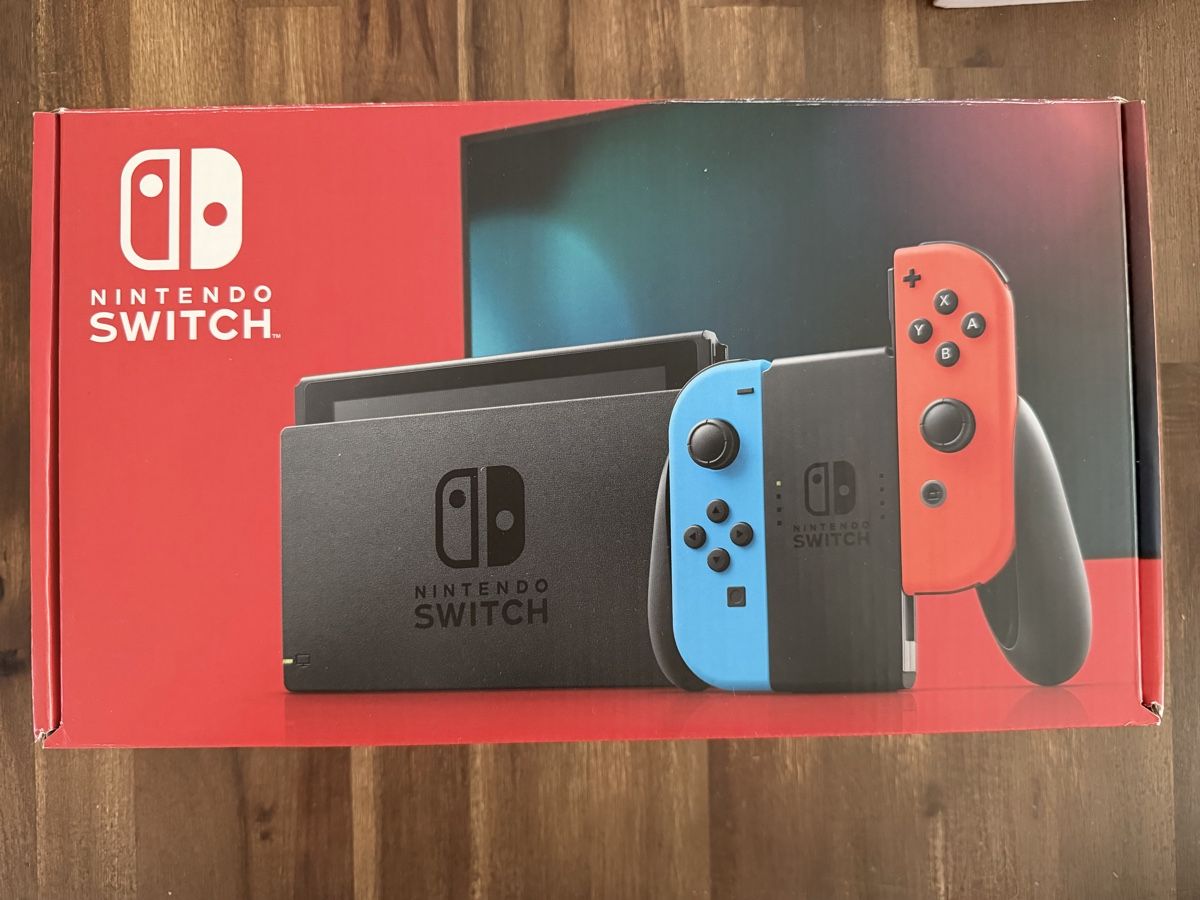 Nintendo Consoles: Nintendo Switch – D'occasion à Oberwil BL par Artjom44