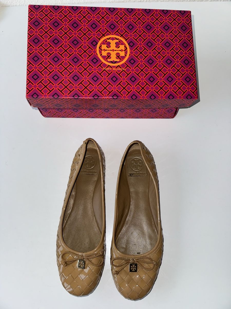 Tory Burch Scarpe da donna: Beige Tory Burch Ballerinas – Usato da Zürich venduto da forestF4iry