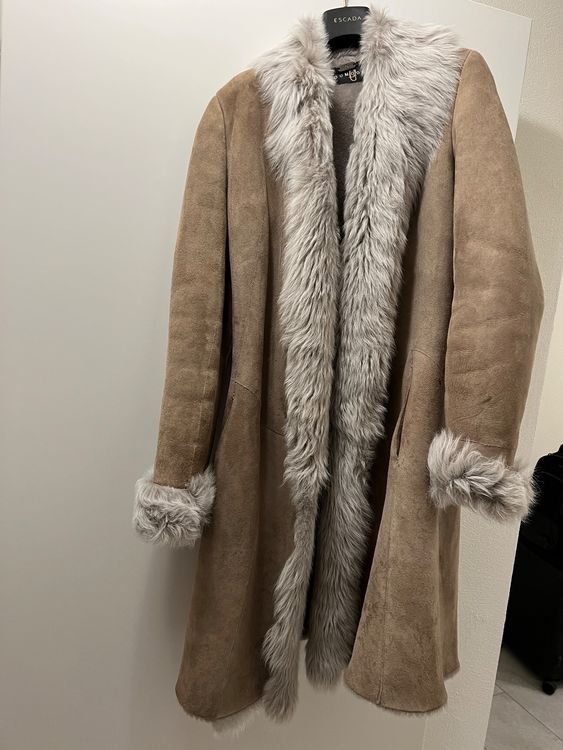 Cappotti: Wunderschöner DOM GOOR Shearling coat – Usato da Wald ZH venduto da xsternli