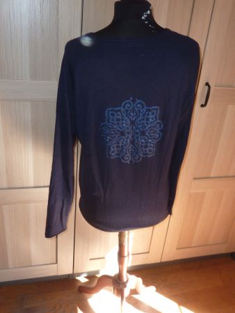 pull bleu marine taille L/XL marque FINERY pour femme