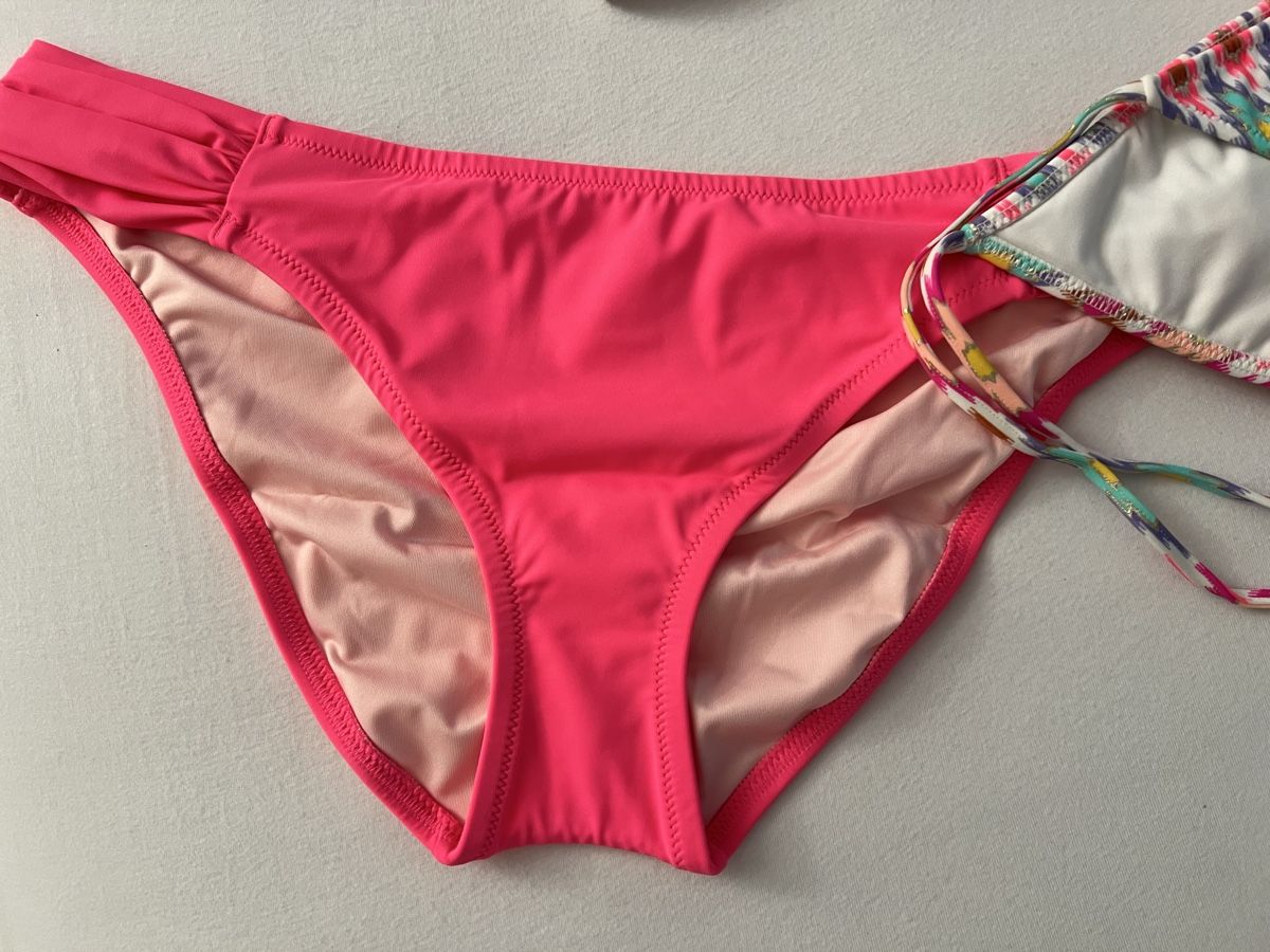 Victoria's Secret Costumi da bagno & Bikini: Victoria’s Secret Bikini – Nuovo (secondo la descrizione) da St.Gallen venduto da Shopaholic5 3