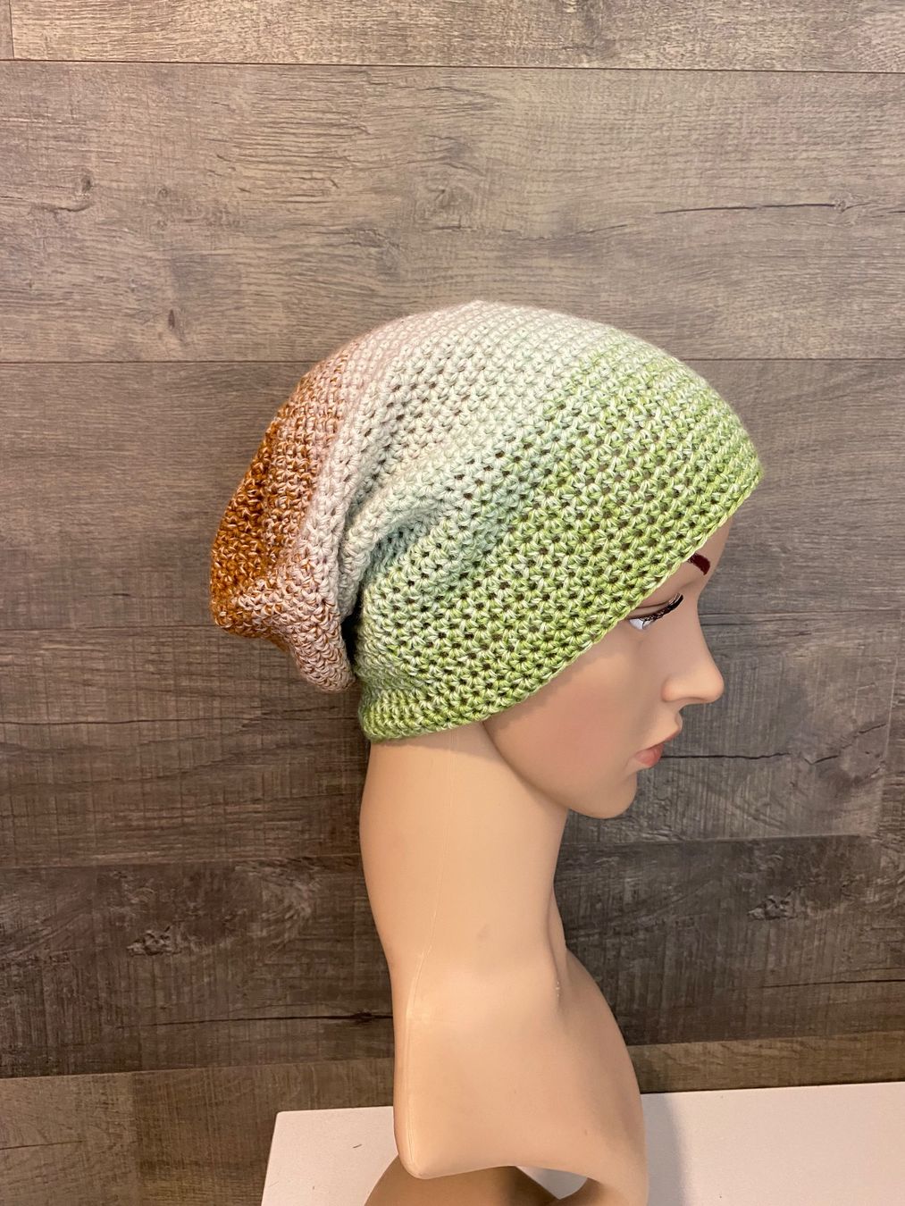 Hüte, Mützen & Caps: Beanie Merino Mütze Handmade – Neu (gemäss Beschreibung) aus St. Niklaus VS von loumonrohandmade