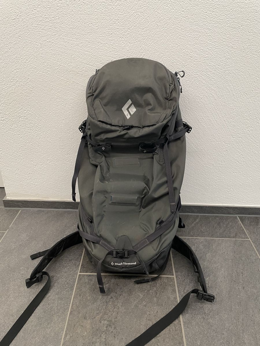 Black Diamond Rucksäcke: Black Diamond Rucksack 33l – Gebraucht aus Engelberg von gus_l6zx