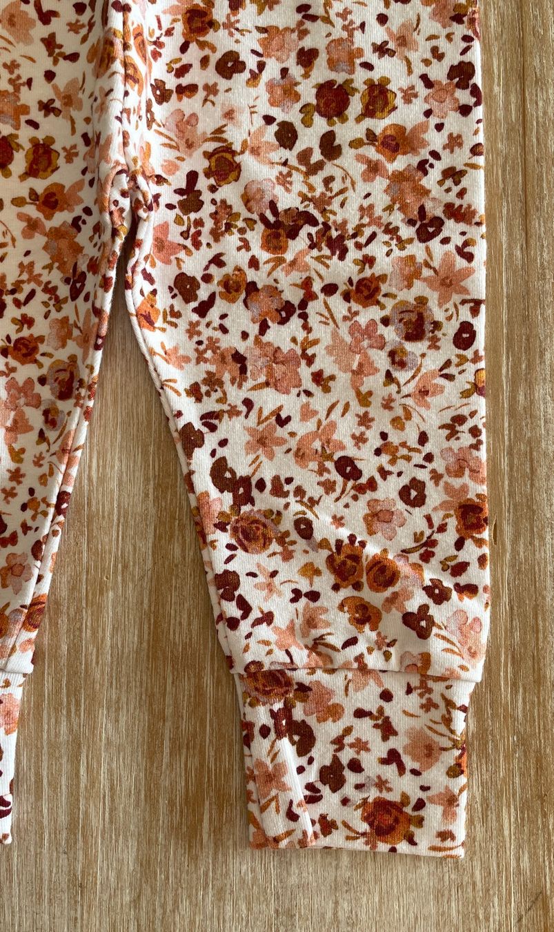 Pantaloni: Leggins geblümt, Grösse 68 – Nuovo (secondo la descrizione) da Burgdorf venduto da Crown. 3