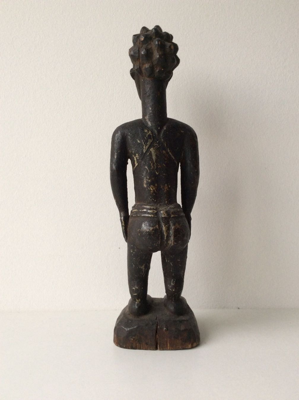 Figuren: Afrikanische Holzfigur „Frau“ – Gebraucht aus Belp von Familie-Meyer 2