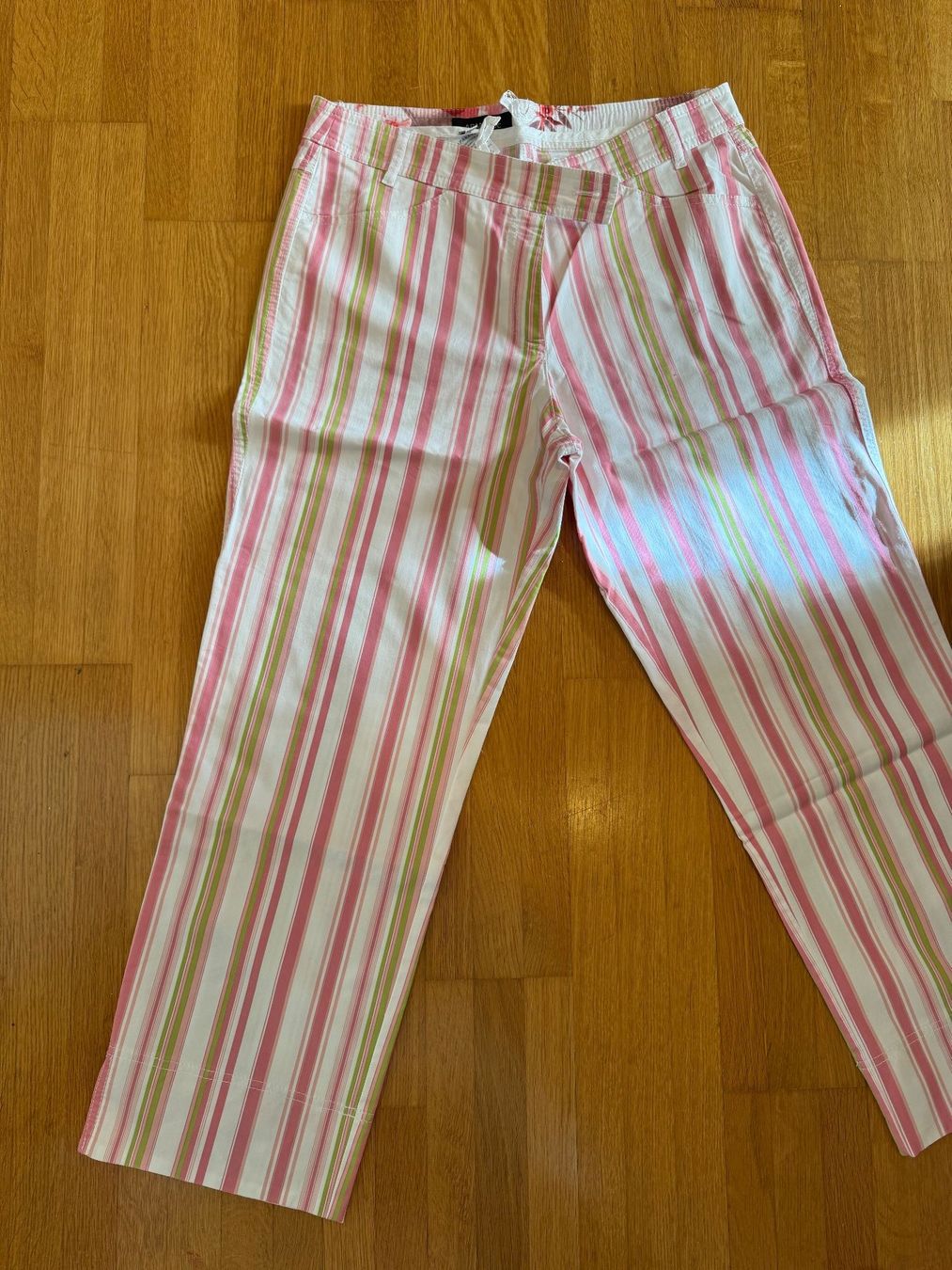 Pantaloni: Sommerhose von Apanage, Gr. 40 – Nuovo (secondo la descrizione) da Wohlen b. Bern venduto da Tocaluis