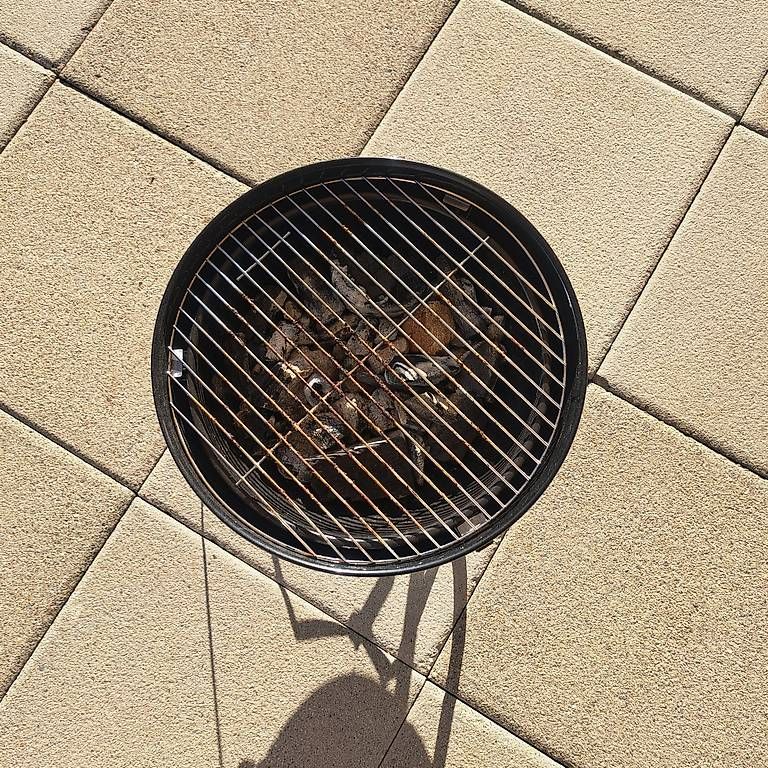 Griglie: Mini Kohlen Grill – Usato da Neftenbach venduto da sam_jbb5 1