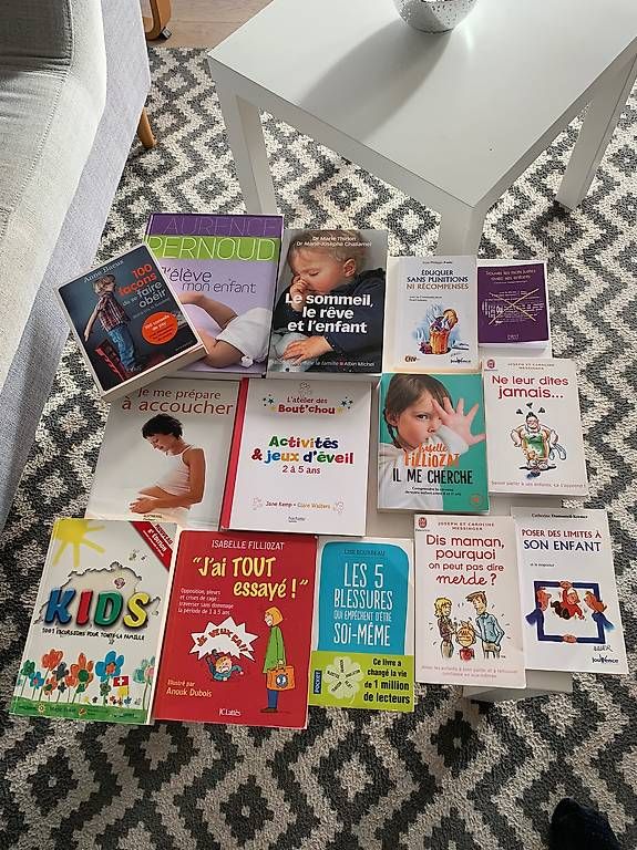 Libri: Livre grossesse et enfants bébé – Usato da Bussigny venduto da Gadz10