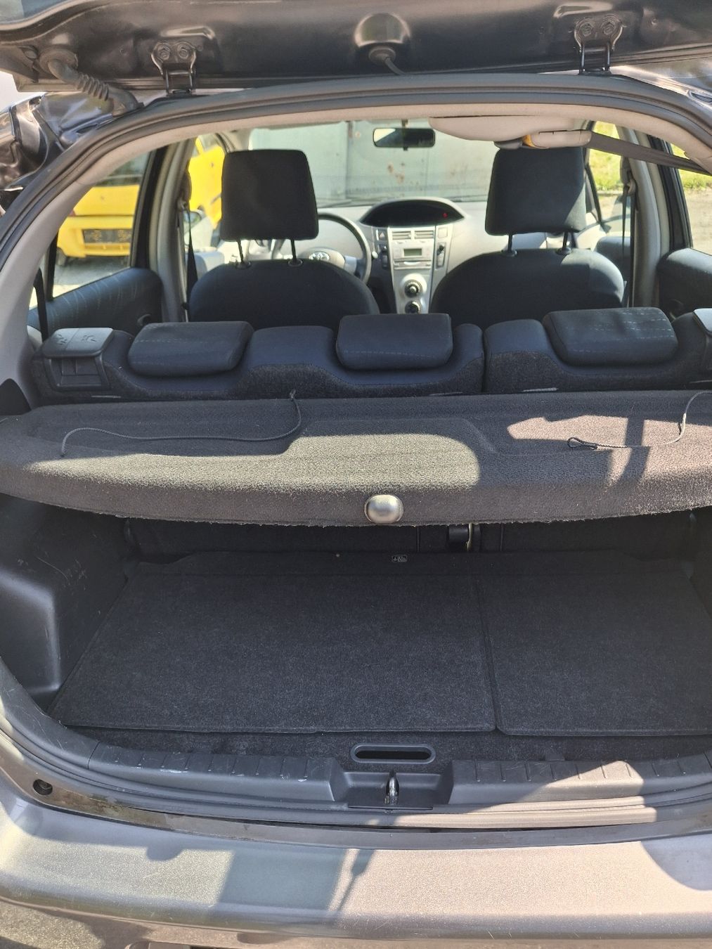 Toyota Automobili: toyota yaris – Usato da Balerna venduto da Jksb 8