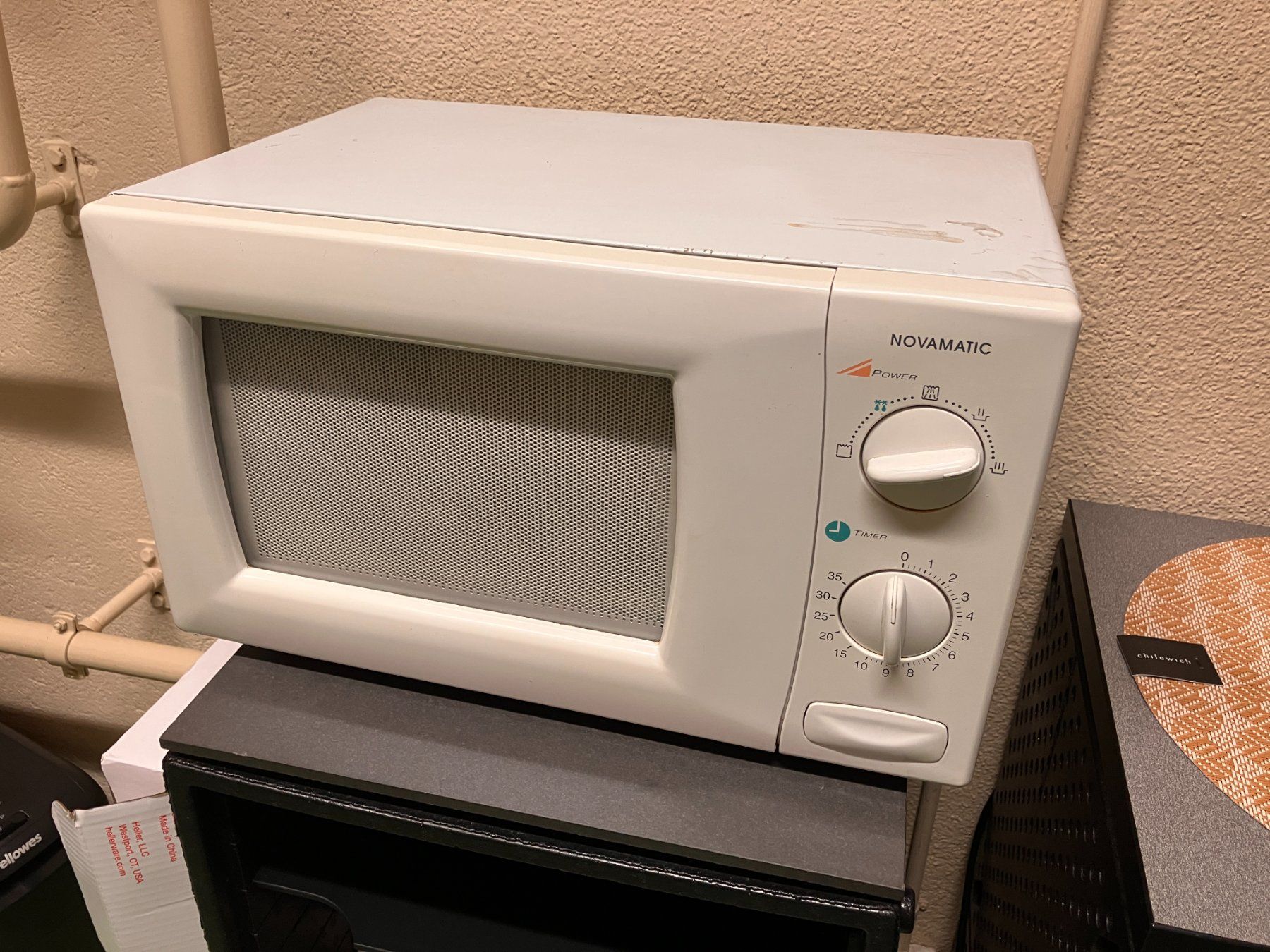 Bauknecht Elettrodomestici da cucina: 2 Mikrowellen Bauknecht MCCD 1825 Duo/Fust Novamatic MW-6800 – Usato da Fislisbach venduto da Promo 5
