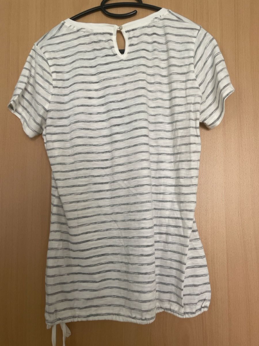 T-shirt: Neues Zero T Shirt Gr 40 mit Ananas print – Nuovo e nell'imballaggio originale da Illnau venduto da cla_jqf8 1
